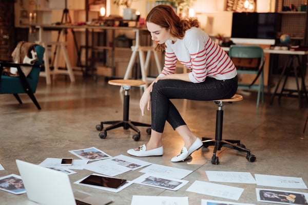 Asendia mail women choosing layout